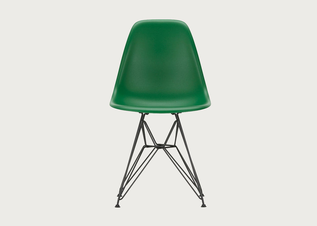 Eames Plastic Side Chair RE DSR