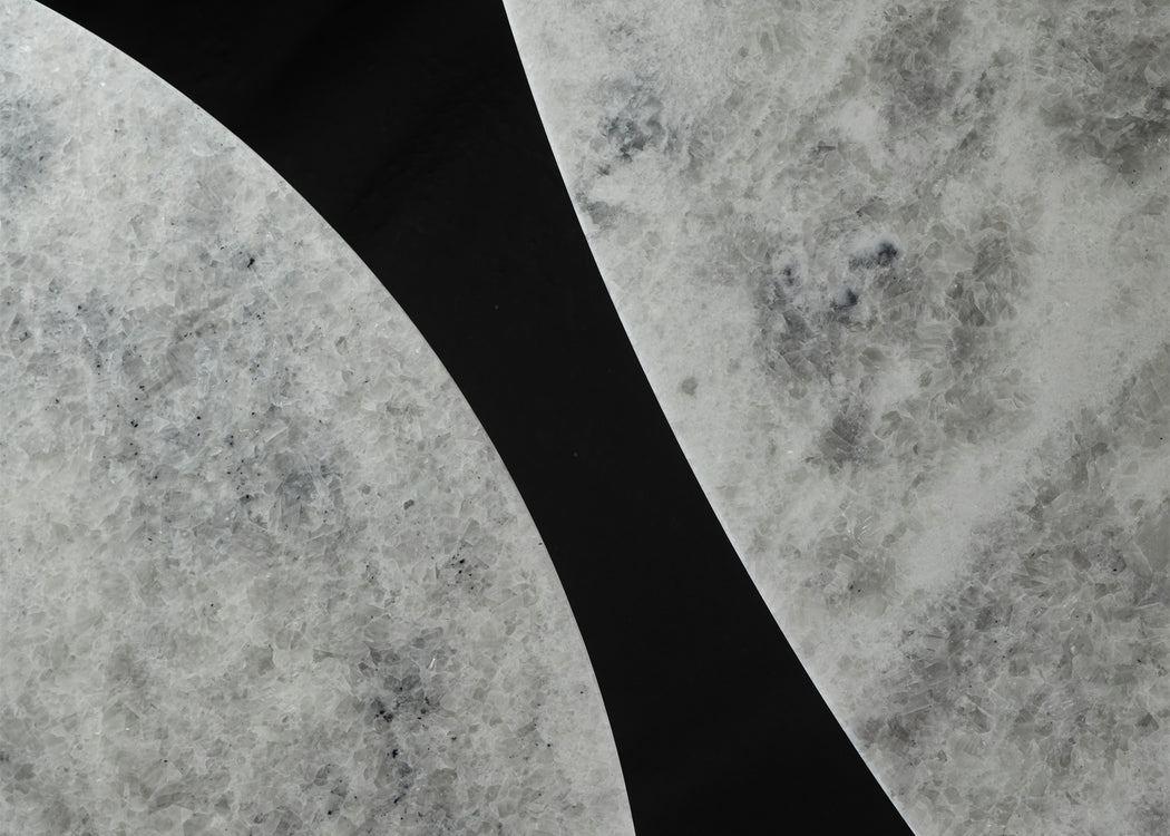 Saarinen Side Table in Limited Edition Iceberg Quartzite