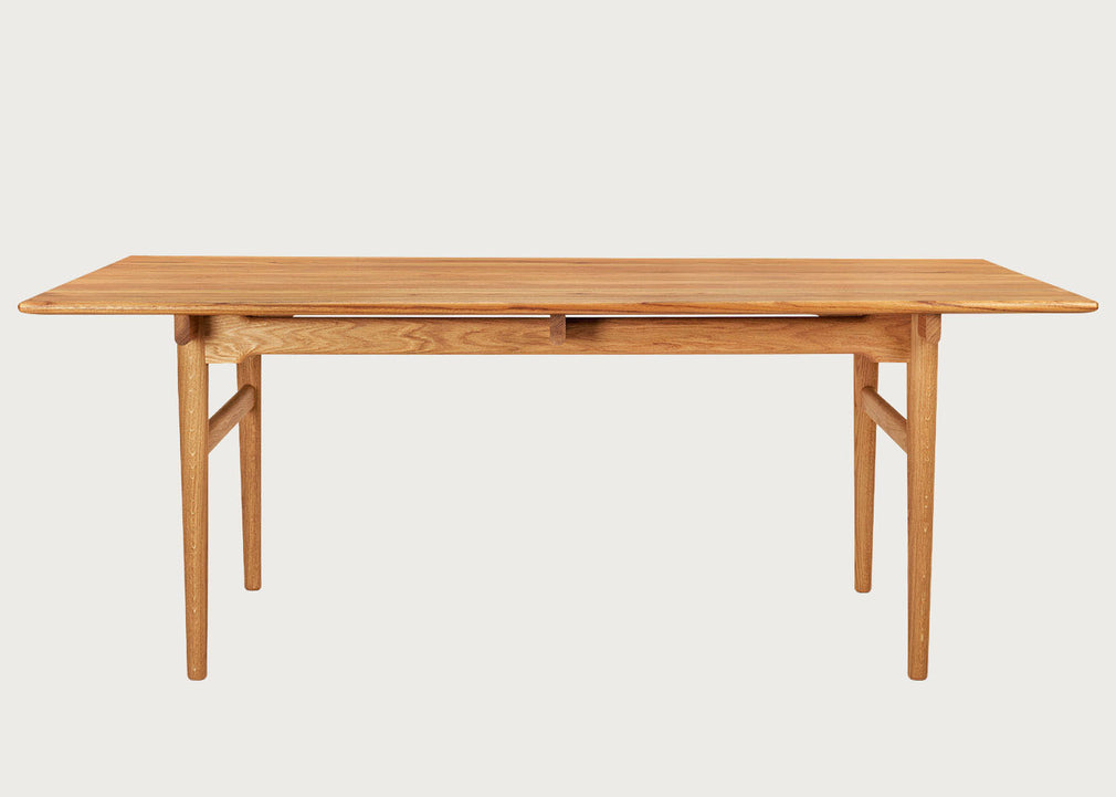 CH327 Dining Table