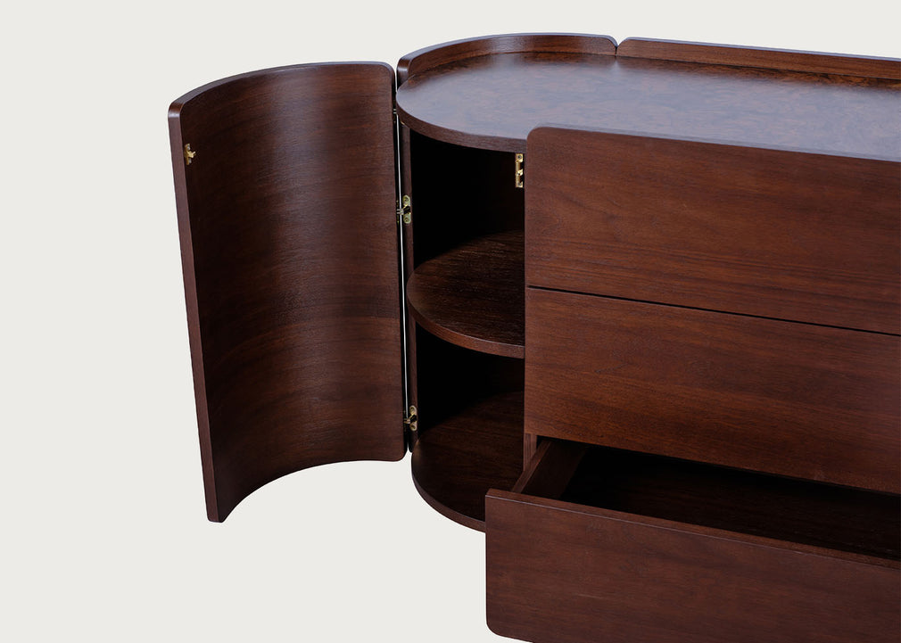 Uma Sideboard Walnut
