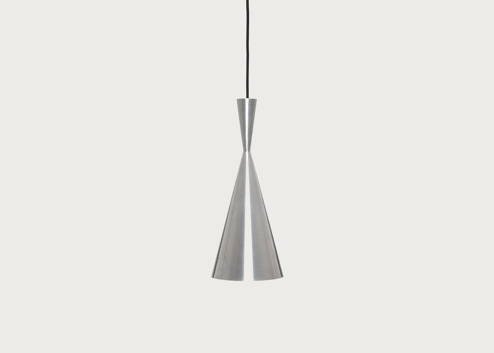 UnBeaten LED Tall Pendant Light Aluminium