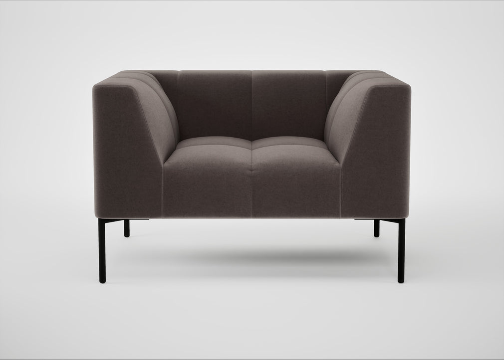 Quadro Armchair Nobilis Velvet Sable / Black