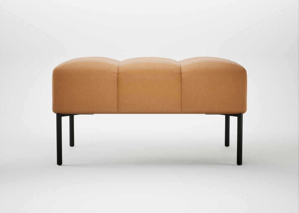 Quadro Ottoman Daino Leather Parchment / Black
