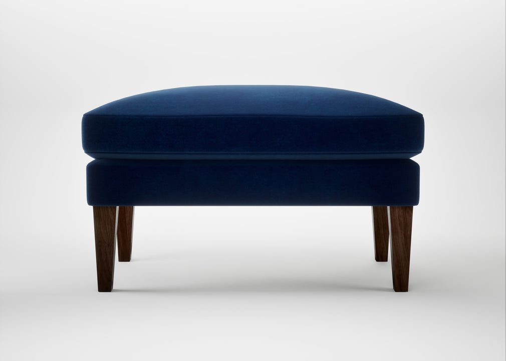 Wallis Ottoman Smart Velvet Dusk / Walnut Stained