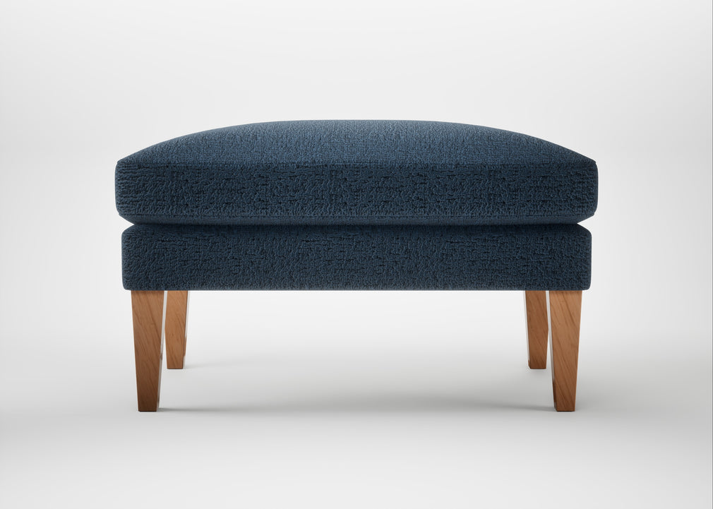 Wallis Ottoman Boucle Velvet Space / Natural