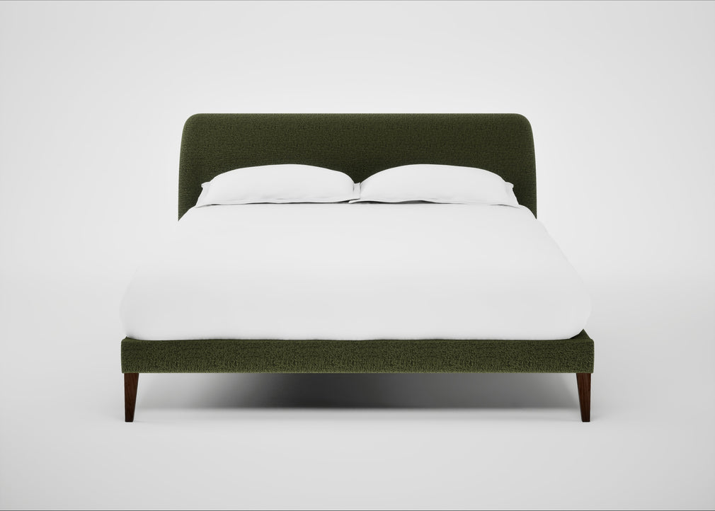 Wallis Bed King / Boucle Velvet Wilder / Walnut Stained"