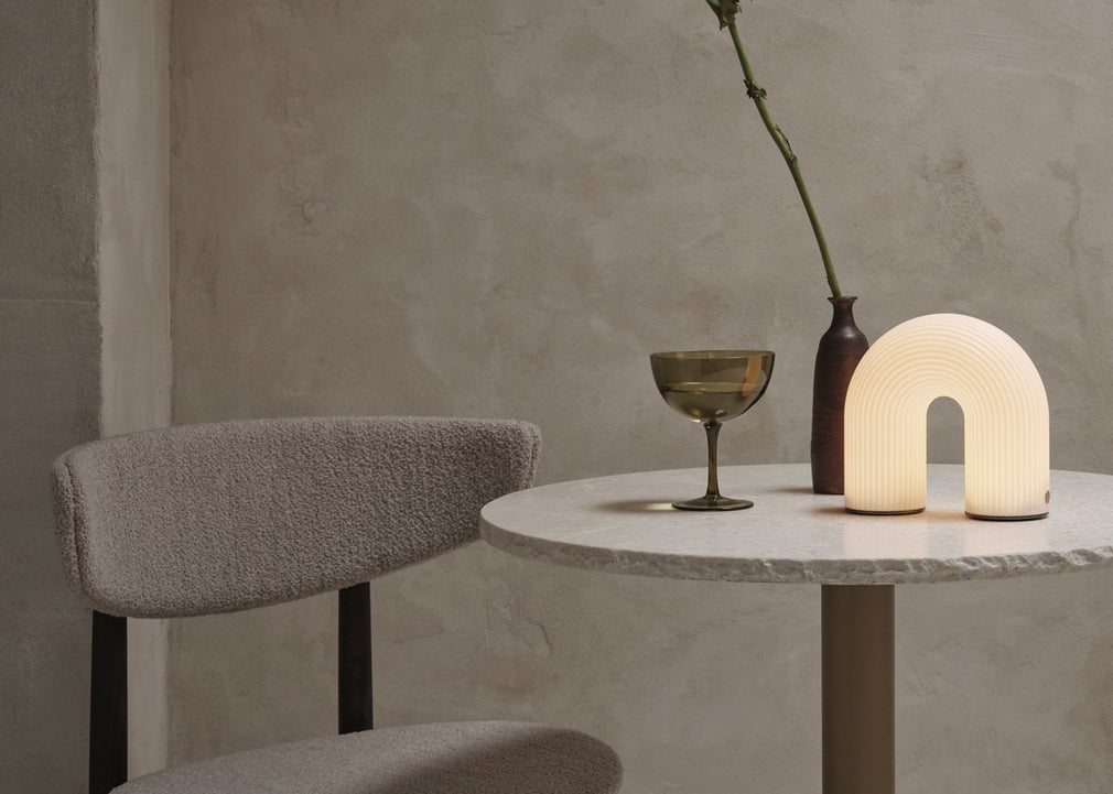 Vuelta LED Portable Table Lamp