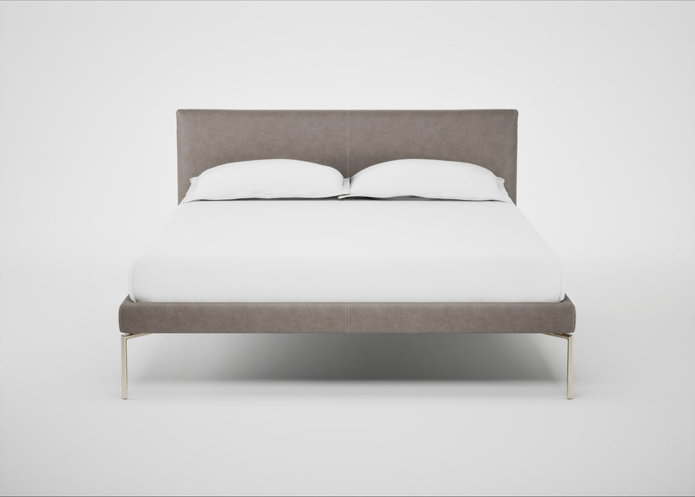 Matera Bed Double / Leather Grain Light Grey 060 / Stainless Steel