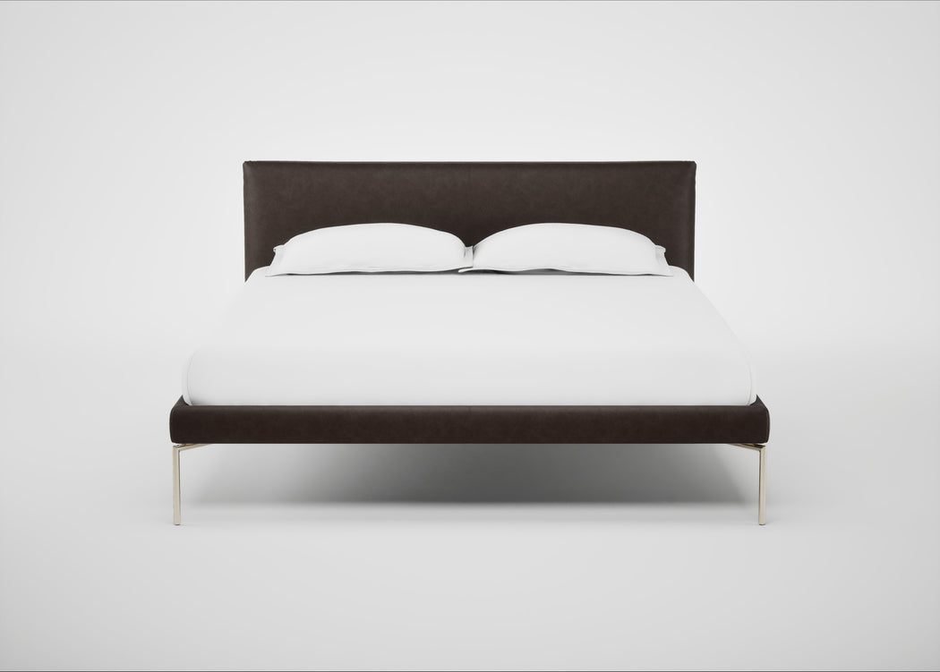 Matera Bed King / Leather Grain Chocolate 066 / Stainless Steel