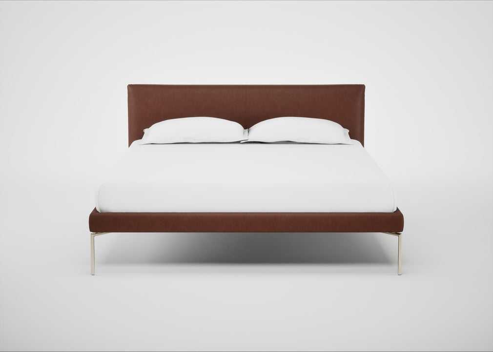 Matera Bed King / Leather Grain Dark Brown 068 / Stainless Steel