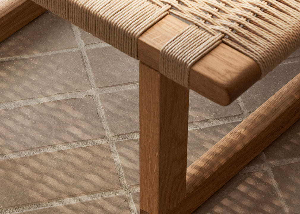 BM0489L Bench Oiled Oak Natural Paper Cord 138cm