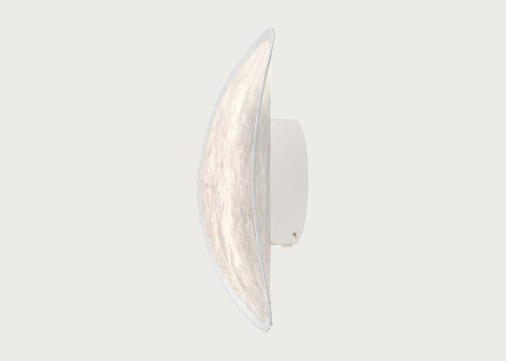 Tense LED Wall Light