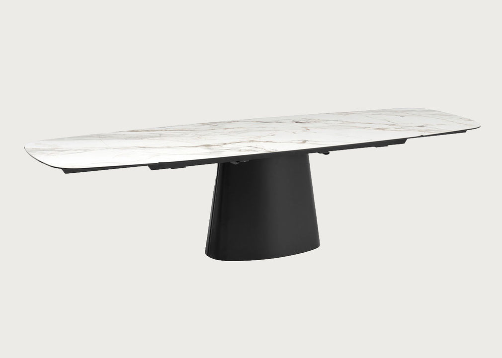 Lucca Table