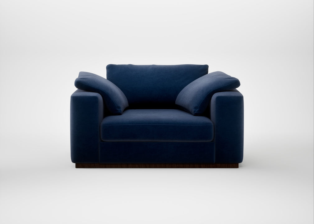 Trento Loveseat Smart Luxe Velvet Midnight