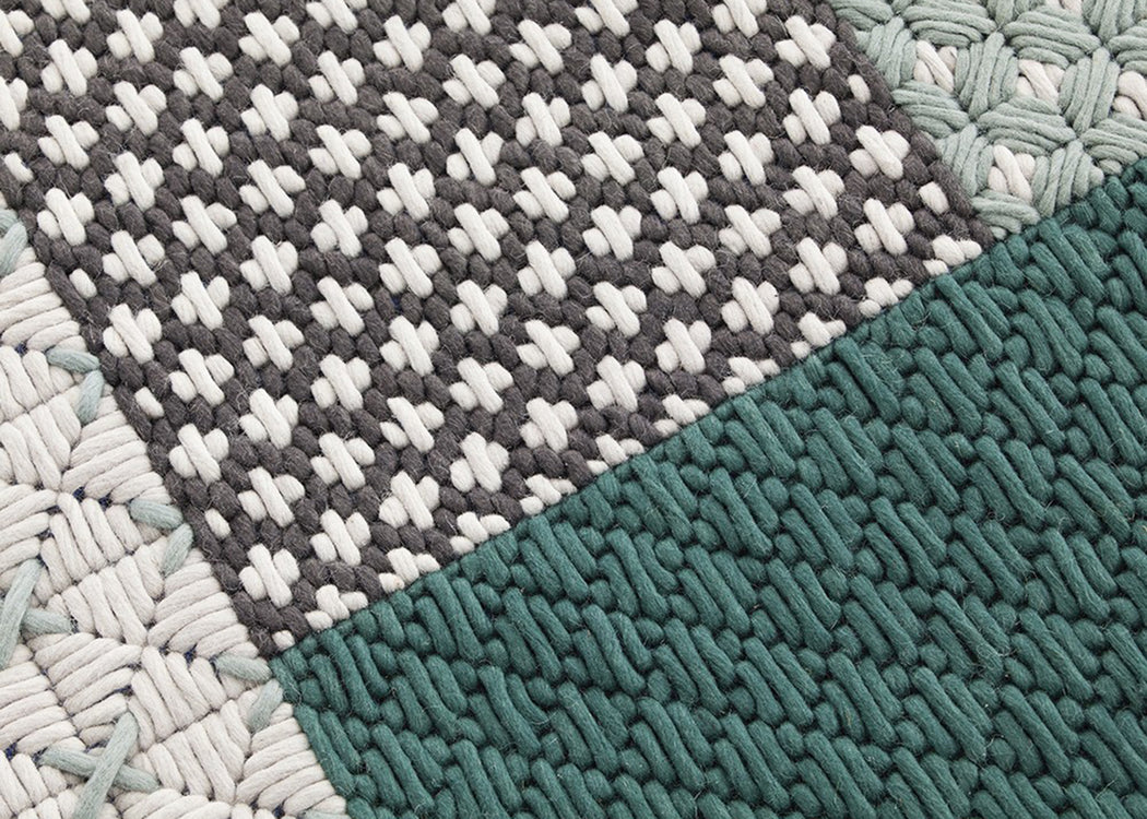 Silai Rug Green