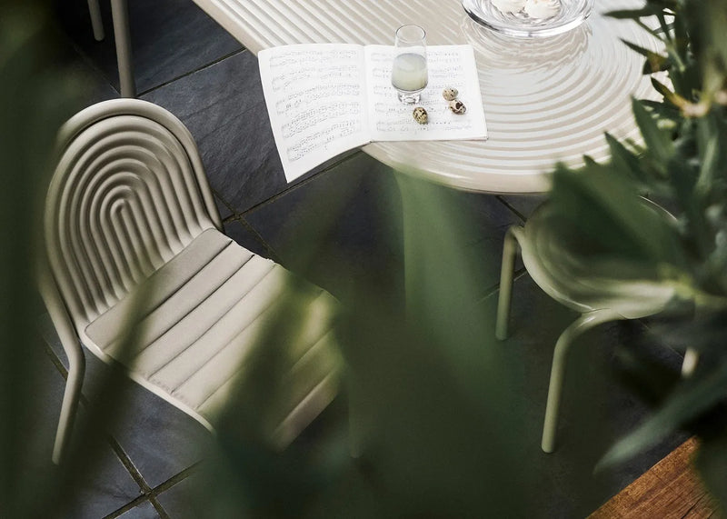 Groove Outdoor Dining Chair Putty