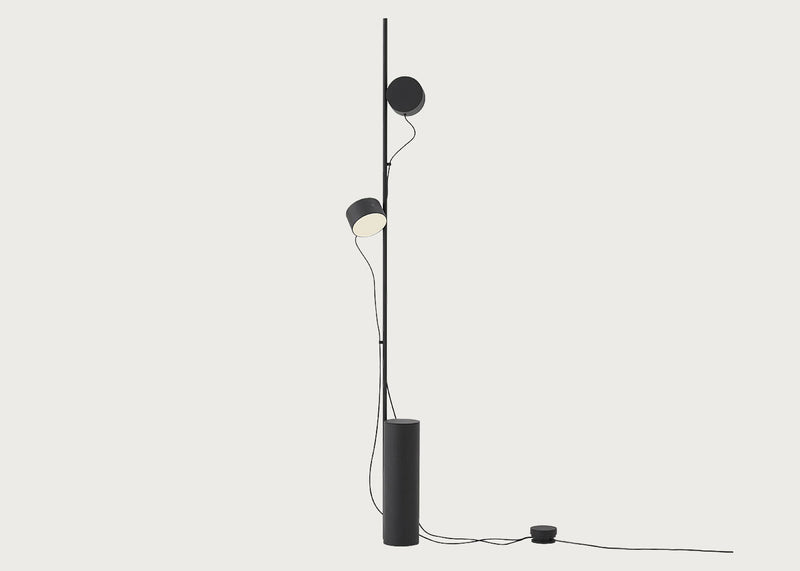 Post LED Floor Lamp Black