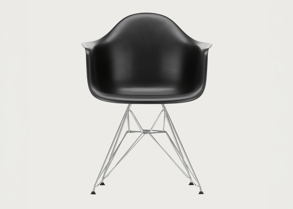 Eames Plastic Armchair RE DAR