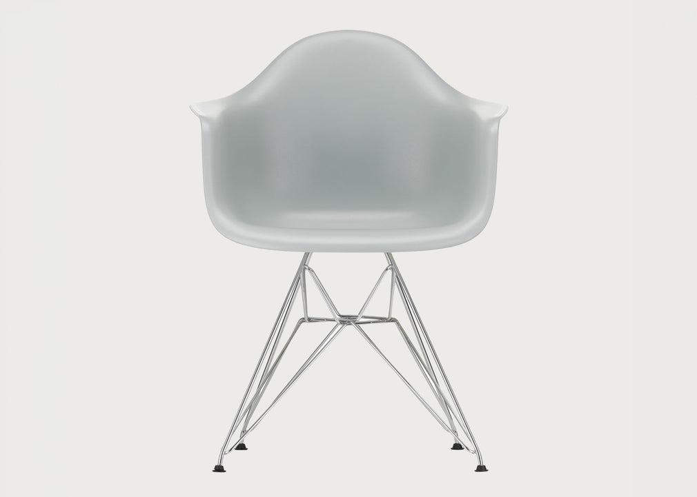 Eames Plastic Armchair RE DAR