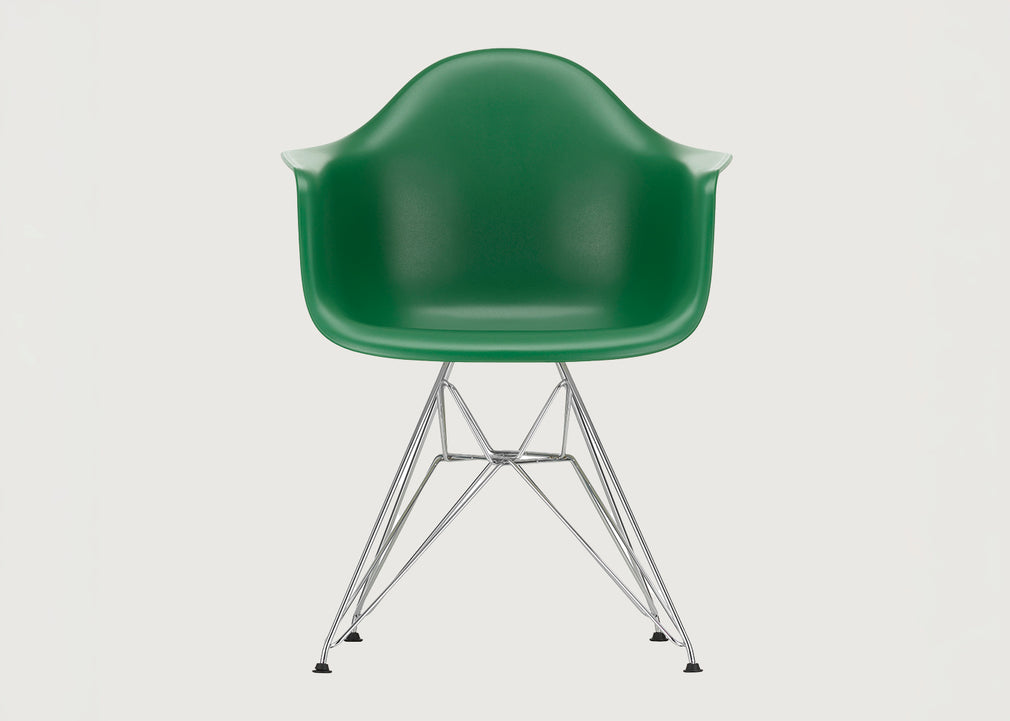 Eames Plastic Armchair RE DAR