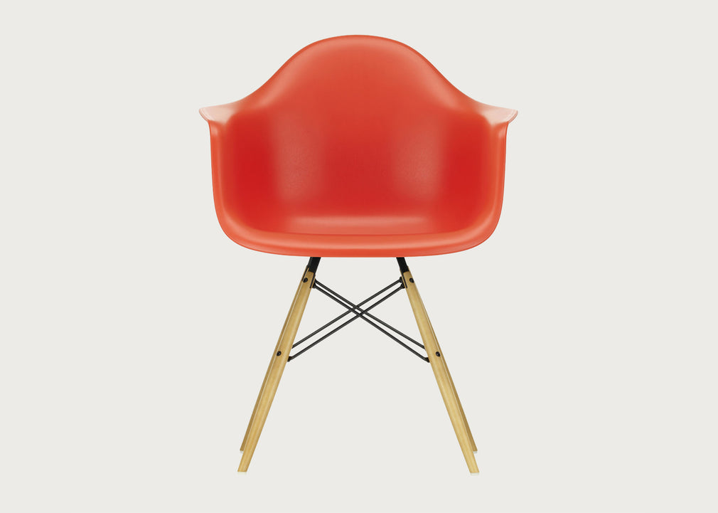 Eames Plastic Armchair RE DAW