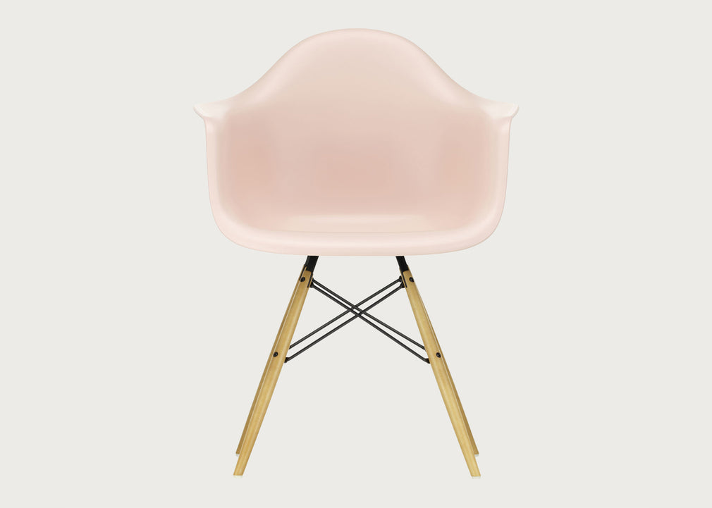 Eames Plastic Armchair RE DAW