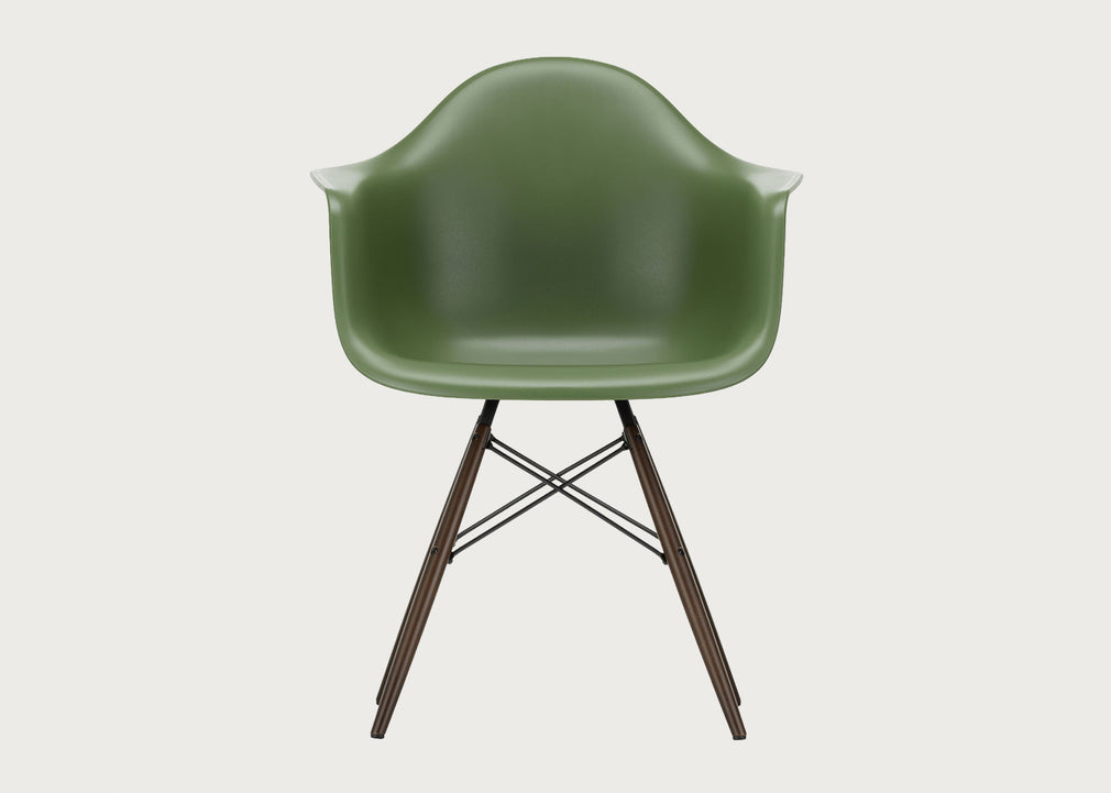 Eames Plastic Armchair RE DAW