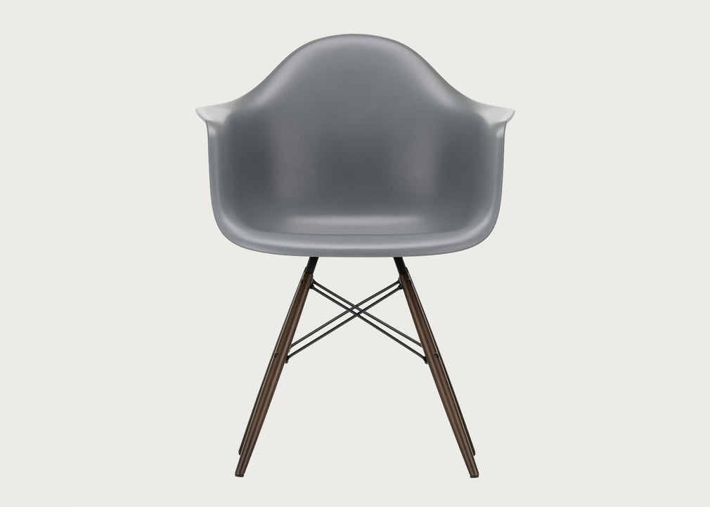 Eames Plastic Armchair RE DAW