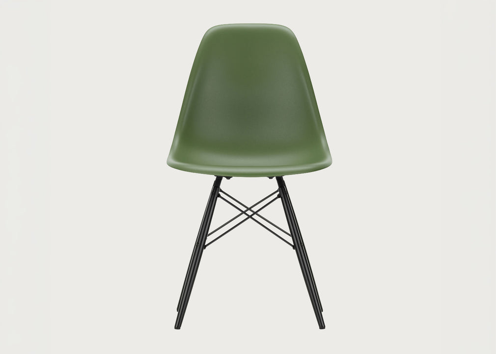 Eames Plastic Side Chair RE DSW