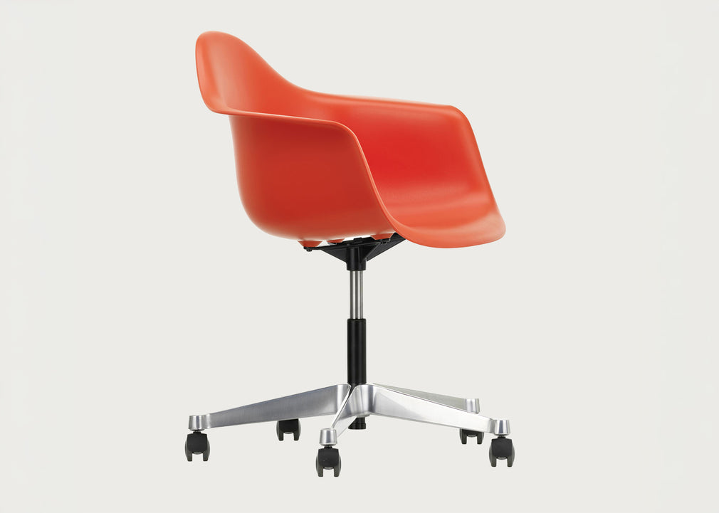 Eames Plastic Armchair RE PACC