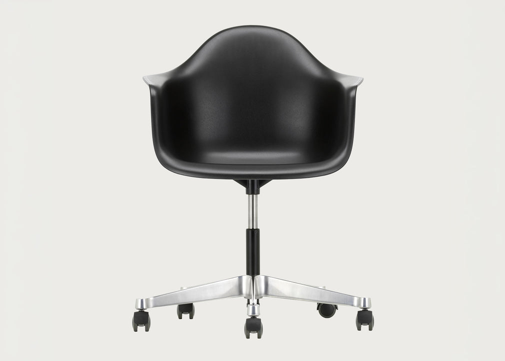 Eames Plastic Armchair RE PACC