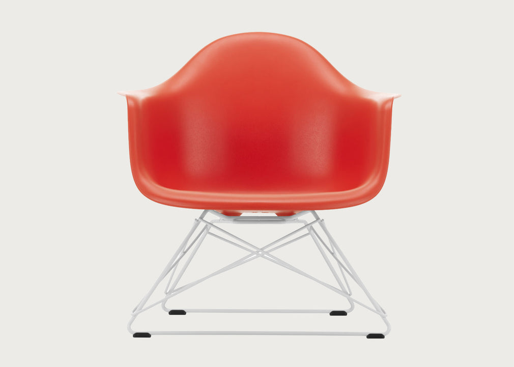 Eames Plastic Armchair RE LAR