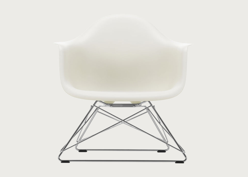 Eames Plastic Armchair RE LAR