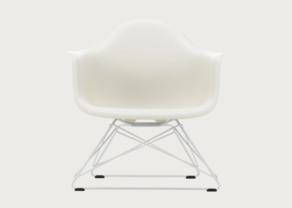 Eames Plastic Armchair RE LAR
