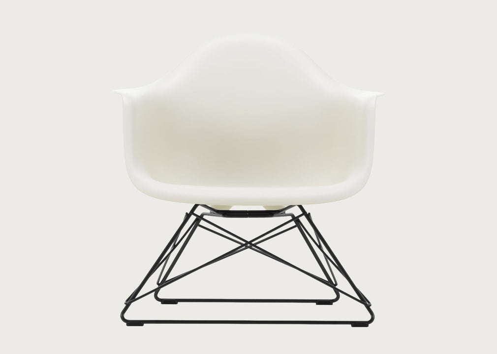 Eames Plastic Armchair RE LAR