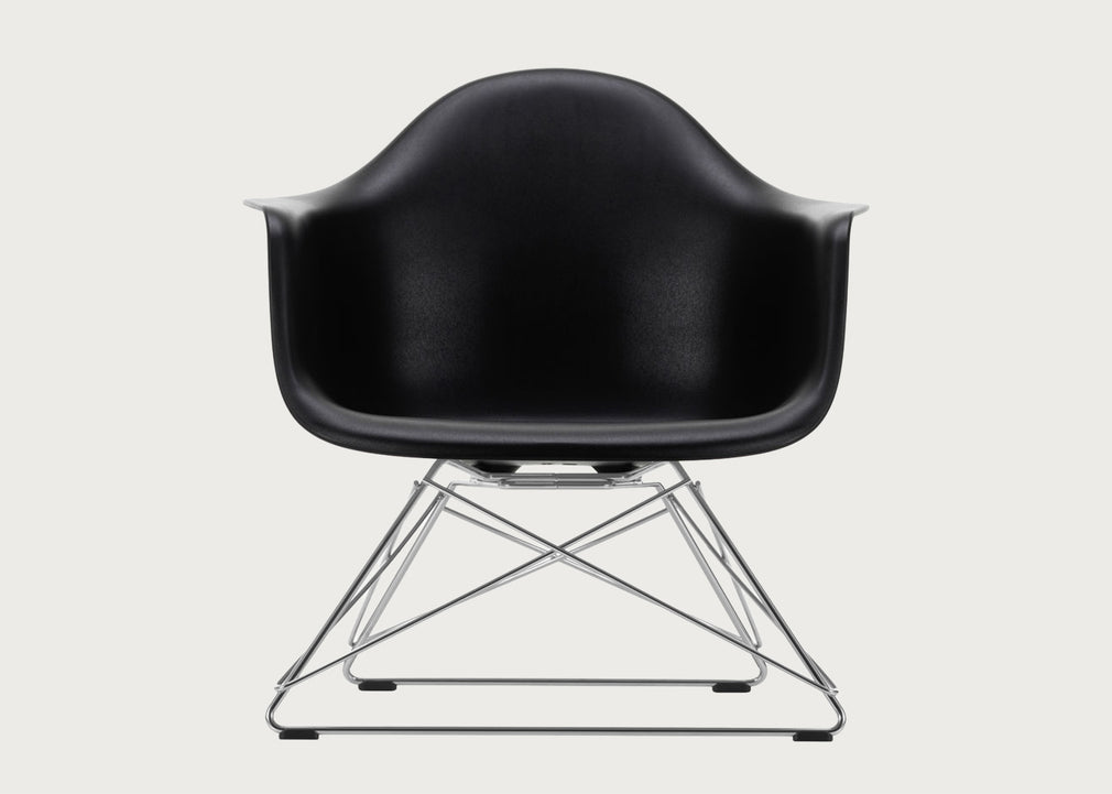 Eames Plastic Armchair RE LAR