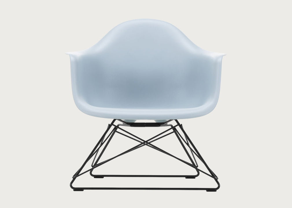 Eames Plastic Armchair RE LAR