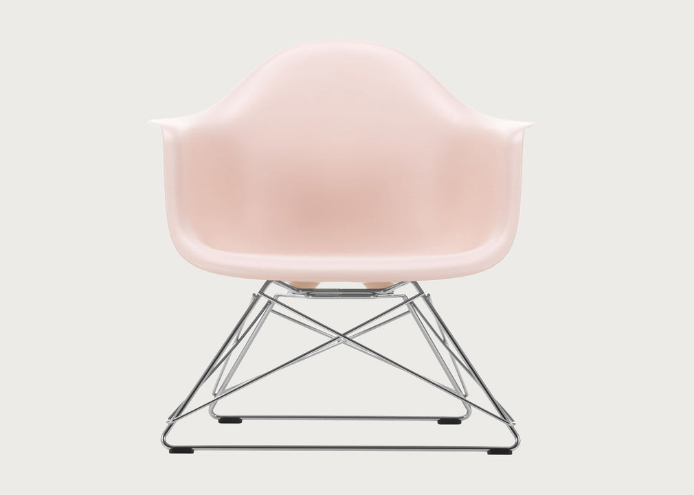 Eames Plastic Armchair RE LAR