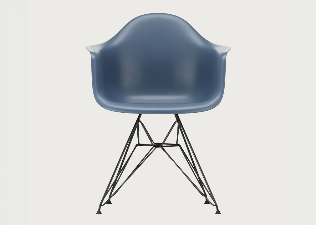 Eames Plastic Armchair RE DAR