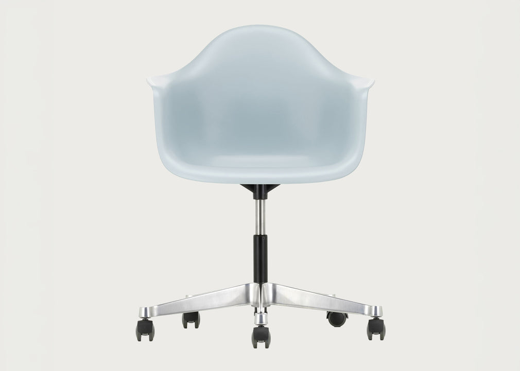 Eames Plastic Armchair RE PACC