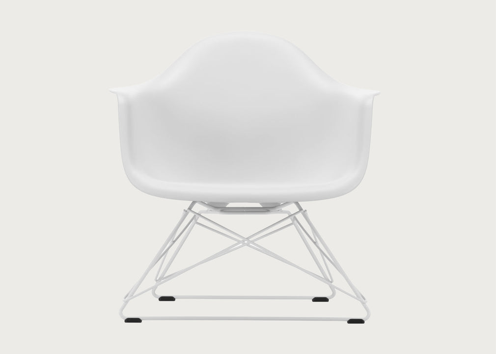 Eames Plastic Armchair RE LAR