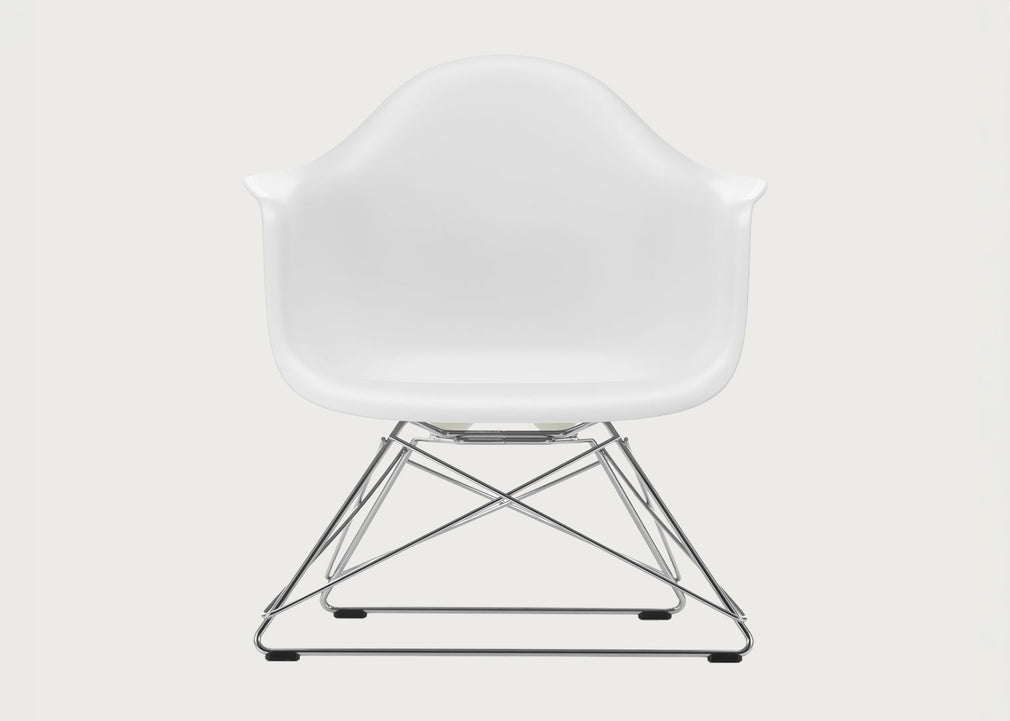 Eames Plastic Armchair RE LAR