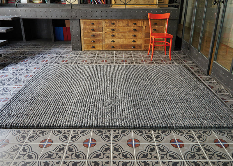 Hoot Rug Grey