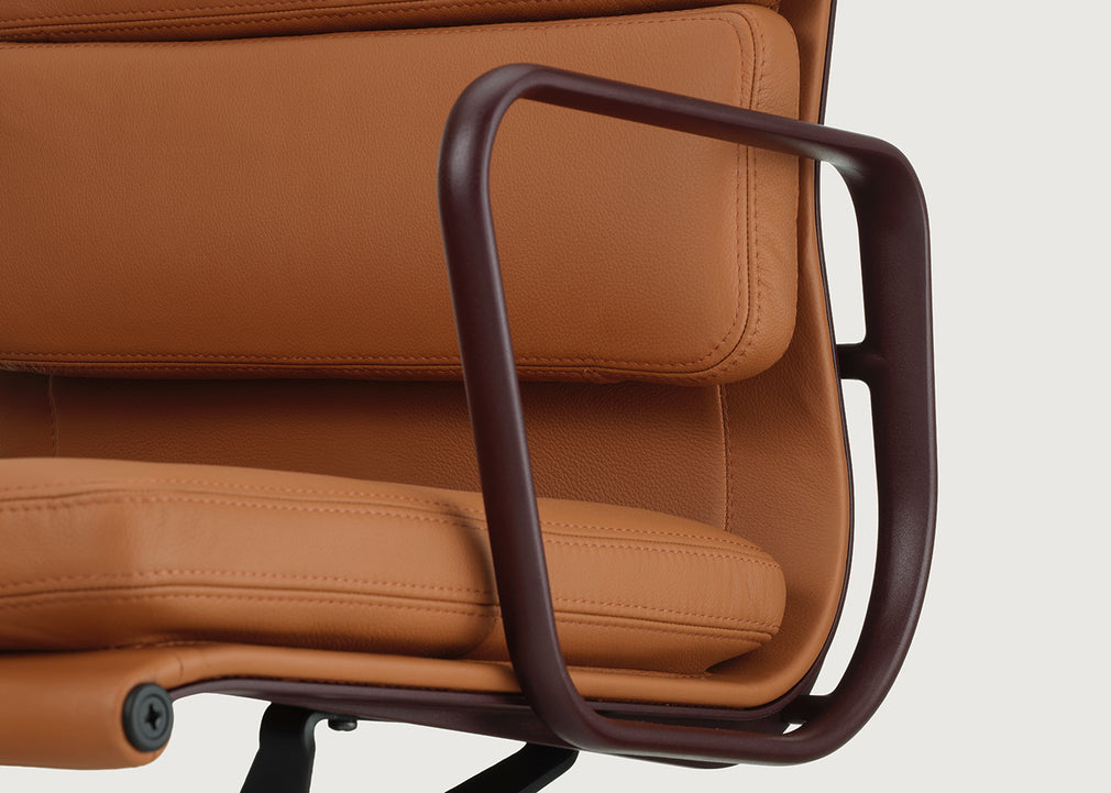 Eames Soft Pad Chair EA 219