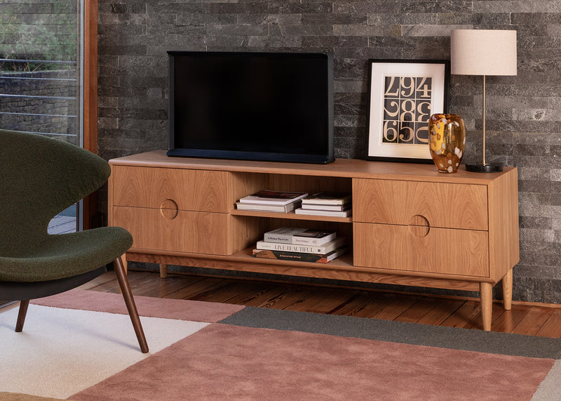 Amira TV Unit
