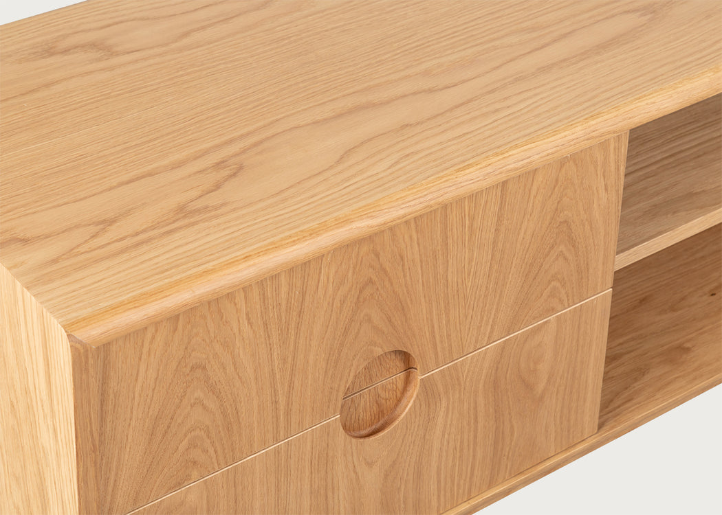 Amira TV Unit