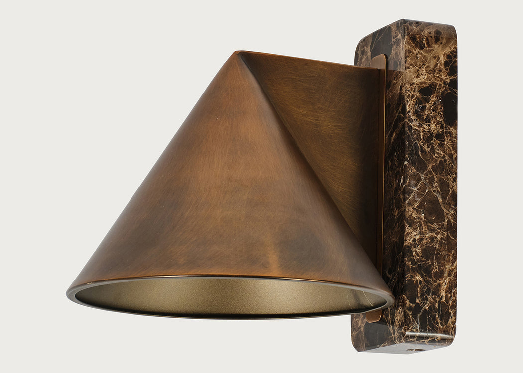 Amis Wall Light