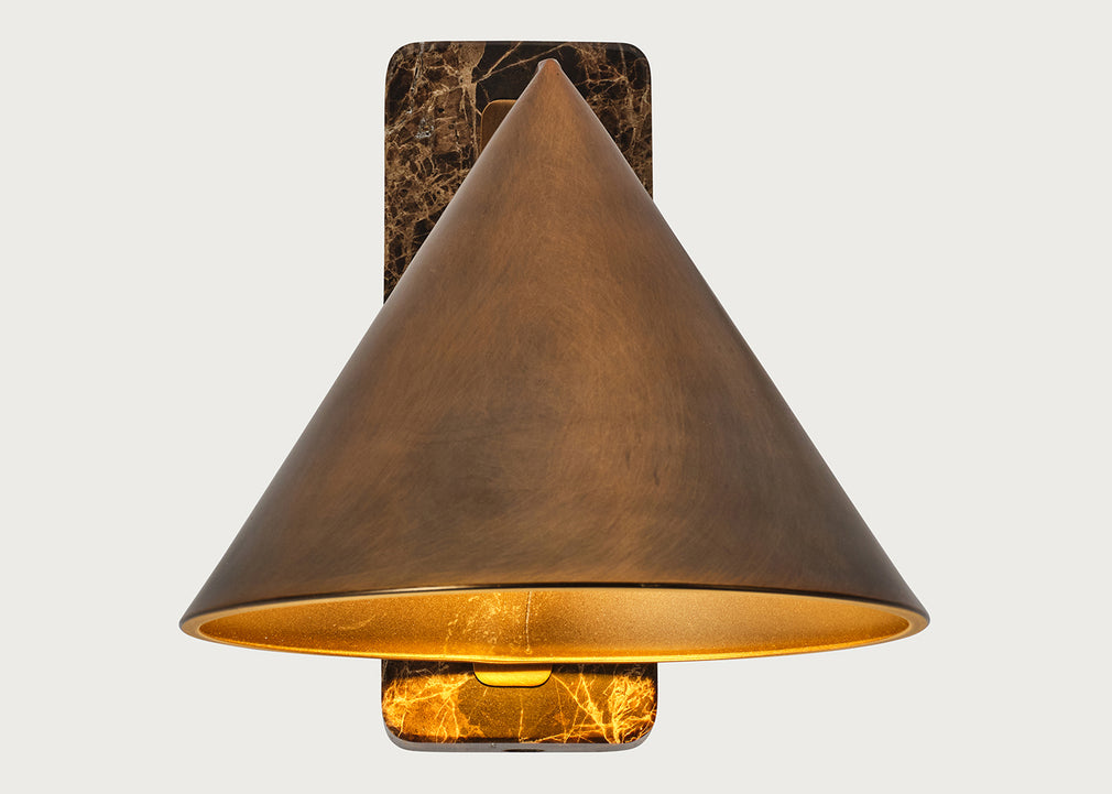 Amis Wall Light