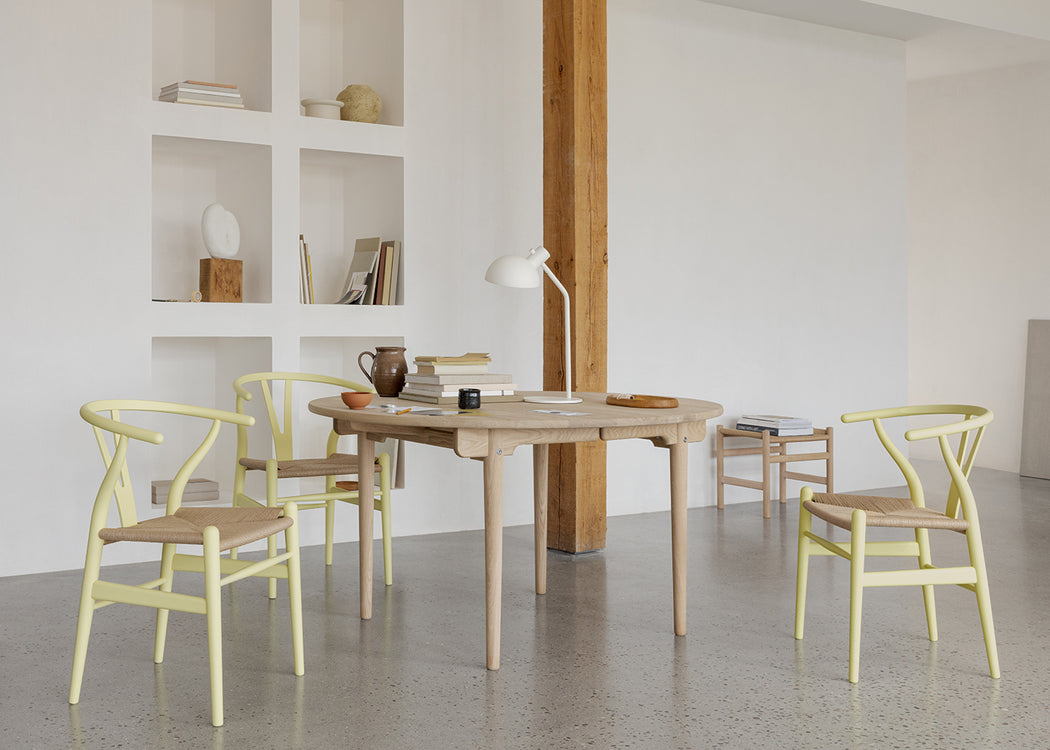 CH337 Dining Table