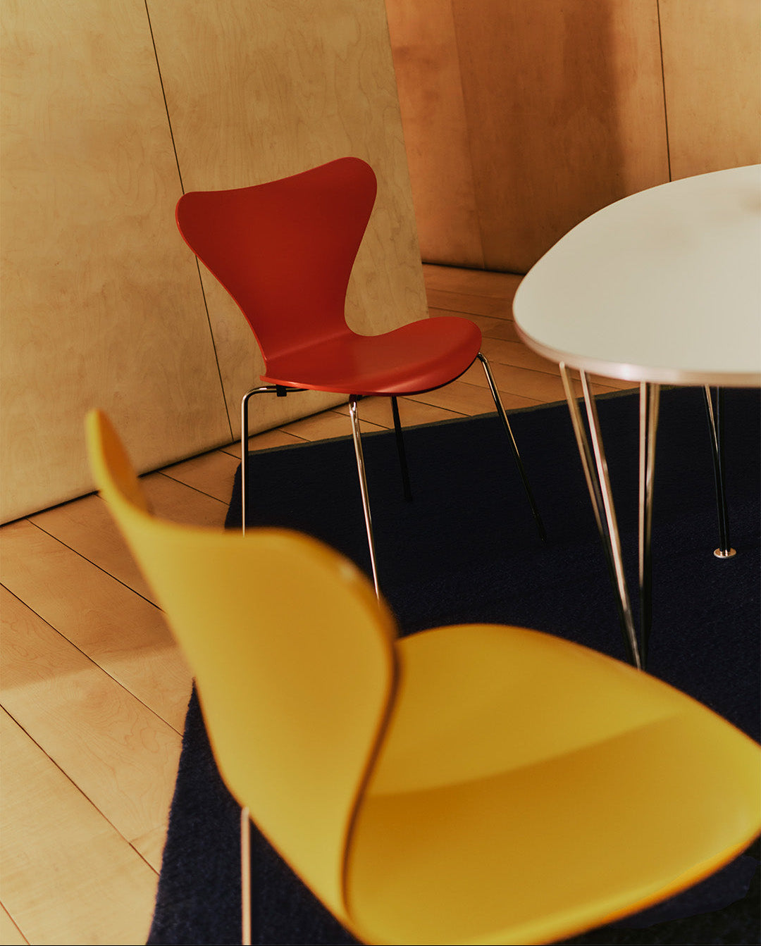 Series 7 chair by Fritz Hansen